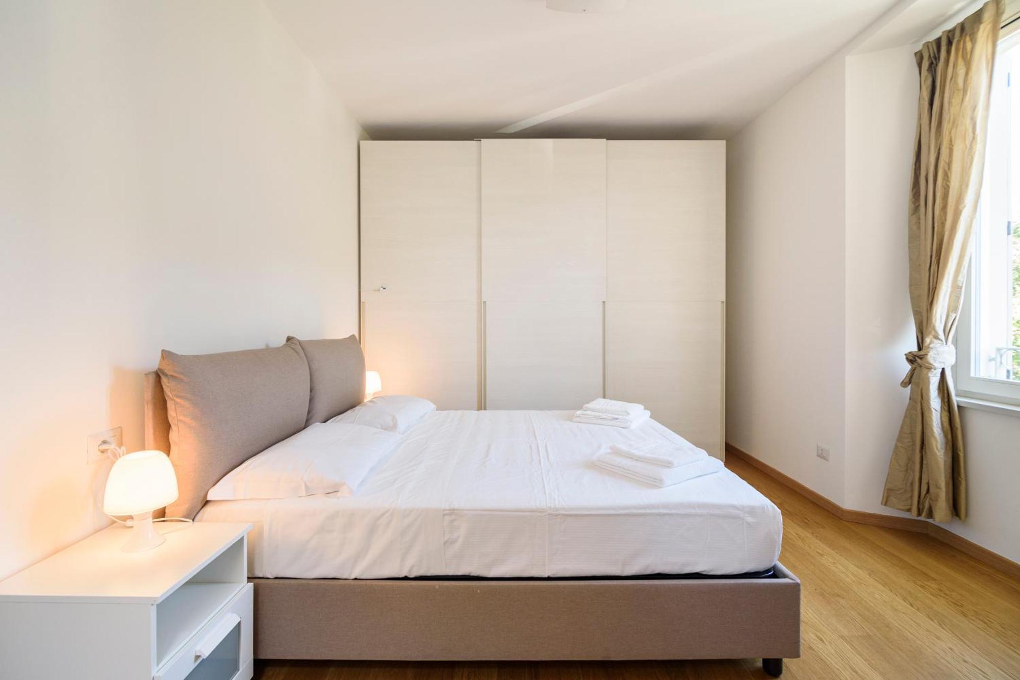 Historical Center - Free Parking And Private Terrace Apartment Como Exterior photo